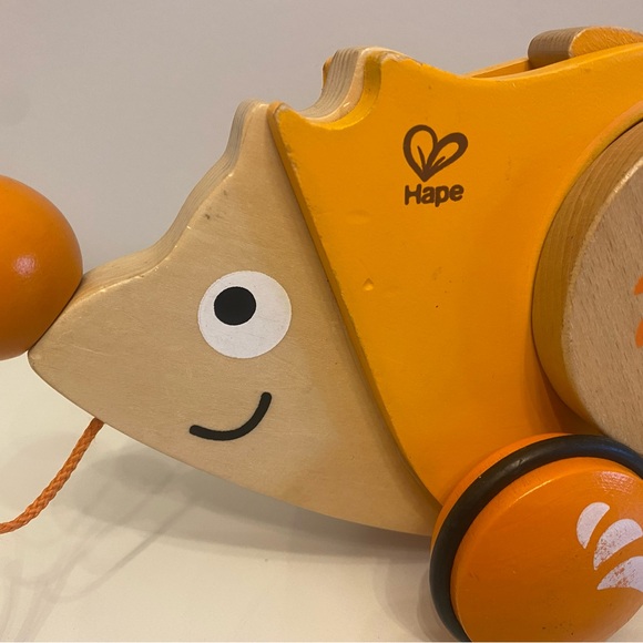 Hape Walk Along Wooden Hedgehog Montessori Pull Toy - Picture 4 of 8